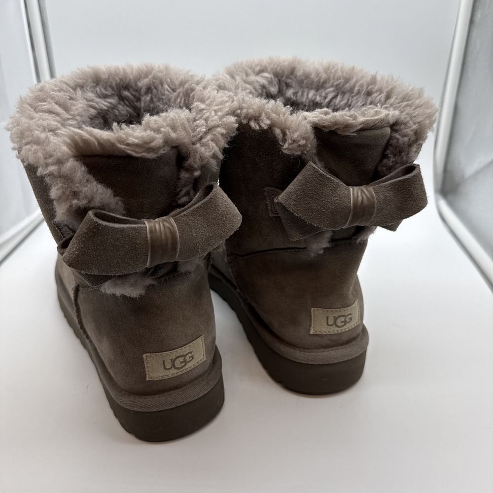 UGG Mini Bailey Bow II Gray Winter Boot US Size 10  1153514